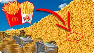 TSUNAMI DE PAPAS FRITAS EN MINECRAFT  RETO DE LA BASE VS TSUNAMI EN MINECRAFT [upl. by Uhp]