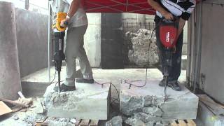 Rompendo Hilti 15kg x Dewalt 30kgMP4 [upl. by Levison984]