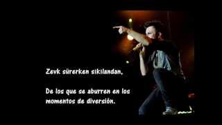 Tarkan  Uzak  SUBTITULOS ESPAÑOL  LETRA [upl. by Persis]