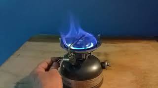 Coleman 533 Dual Fuel Stove with unleaded gas [upl. by Fink435]