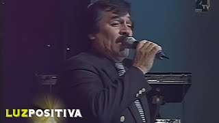 Los Barón De Apodaca  Los Años Viejos En Vivo [upl. by Kaslik]