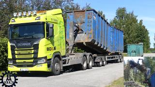 Scania R520 V8 Hooklift truck in work with Continers and a Crane continer [upl. by Bard]