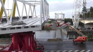 Trambrug over de R4 amp Ringvaart Zwijnaarde timelapse [upl. by Madonna373]