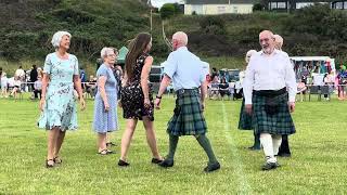 A Trip to Bavaria  Scottish Country Dance [upl. by Rolyks]