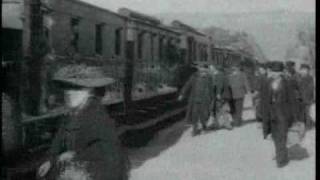 1895 LA LLEGADA DEL TREN HERMANOS LUMIÈRE [upl. by Close551]