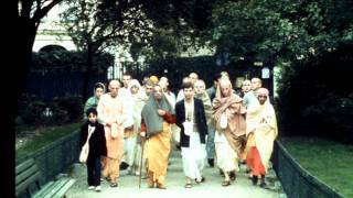 Srila Prabhupada  Sri Sri Guru Astaka [upl. by Barclay]