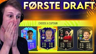 Spiller Min FØRSTE DRAFT i FIFA 23  Åbner INFORM i Rewards [upl. by Furtek355]