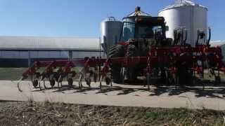 Case IH 183 12R30 Row Crop Cultivator [upl. by Lewej]