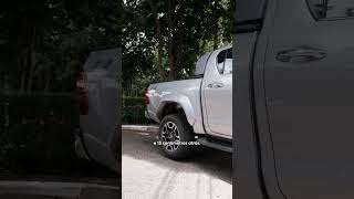 Você colocaria a toyotadobrasil Hilux SRX Plus pra trabalhar a suspensão reforçada em algumas trilh [upl. by Anaiq]