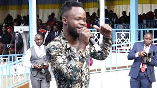 HARRY RICHIE VAIDA ARTIST PERFORMES AT KENYATTA UNIVERSITY GRADUATION CEREMONY [upl. by Aidahs]