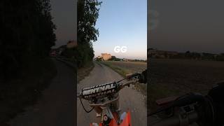 🔵🔴 POLICE CLOSE CALL 🔵🔴 enduro moto motocross closecall funny lol gg ff [upl. by Johnnie]