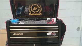 Snap on tool box tour  Apprentice box [upl. by Elias131]