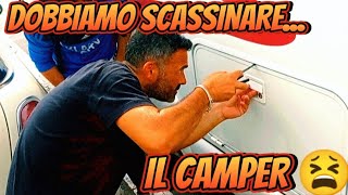 IMPREVISTO SHOCK A SANREMO  CI SIAMO CHIUSI FUORI 🤦🏻 In CAMPER in Italia 🇮🇹 [upl. by Rorry]