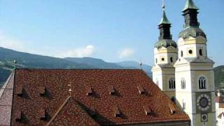 Brixen Südtirol Geläute der Domkirche ULF Mariä Himmelfahrt [upl. by Shushan313]