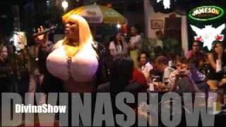 Divina Show artiste transformiste Lolo Ferrari [upl. by Nabla]