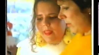 Oxo Chicken Lynda Bellingham 1990s UK Advert Commercial [upl. by Faubion]