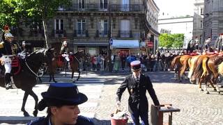 La Garde Republicaine se prepare a defiler 14 Juillet 2012 [upl. by Redla]