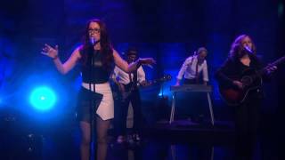 Ingrid Michaelson Girls Chase Boys 04 09 14 [upl. by Htebiram]