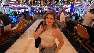 I Stayed in the Cheapest Room at RESORTS WORLD in Las Vegas 🍒 [upl. by Troyes305]