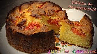 Recette de Gâteau Moelleux au Pamplemousse [upl. by Newsom782]