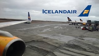 Icelandair 757200 Bounced Max Reverse Thrust Landing at Keflavik [upl. by Ardith]