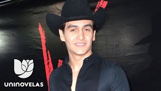 Entrevistas de Novela  Julián Figueroa será Joan Sebastian en su juventud [upl. by Wilfreda]