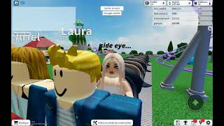 je vous montre mon parc dans theme parc Tycoon sur roblox [upl. by Graces]