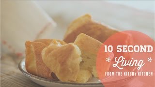 How to Make Popovers  10 Second Living [upl. by Adnohsat]