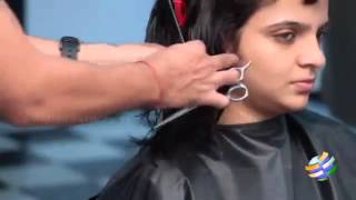 How to do Layered cut Hairstyle [upl. by Coumas]