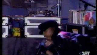 Mary J Blige  Reminisce Live 1993 [upl. by Anilat]