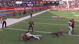 Madden NFL 17 Lamar Jackson VS Baker Mayfield [upl. by Tnerual]