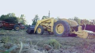 Ford 4400 Loading Manure [upl. by Asseral896]