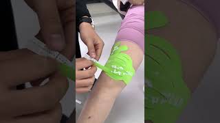 Use tape to treat lateral patellar ligament pain Iliotibial Band Syndrome in the knee [upl. by Rodi247]