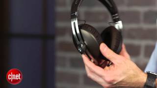 Sennheiser Momentum headphones Plush sound for 349 [upl. by Akinahs]