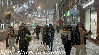 London SNOW Walk ⛄ Finally Snowing Central London 2022  London Best Christmas Lights tour in Snow [upl. by Nodarb]