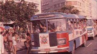 Corinthians  A invasão do maracanã em 1976 [upl. by Eidod]