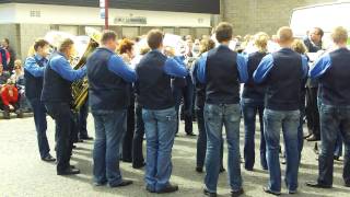 Brassband De Spijkerpakkenband speelt de mars Knights Templar [upl. by Eymaj]