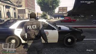 Comment etre policier sur gta 5 ps4 [upl. by Ynaffets]