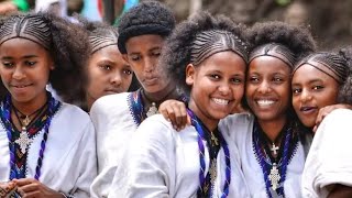 Tegegne Ayele ተገኘ አዬለ ጥርስ አይገለጥም ወዳጁን ካላዬ ethiopian azmari masinko [upl. by Fabyola735]