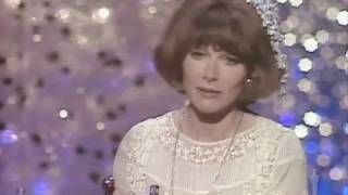 Lee Grant Wins Supporting Actress 1976 Oscars [upl. by Anihpesoj]