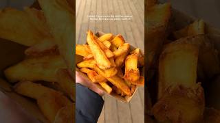 The BEST hot chips in Melbourne Australia 🍟🇦🇺 melbourne chips australia fries [upl. by Estes]