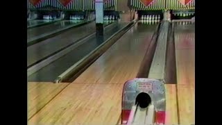 Duckpin Bowling  Amateur Duckpin Tour 3  1988  the former Greenway Bowl East  Baltimore MD [upl. by Tucky635]