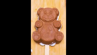 Cómo hacer helado de chocolate con forma de oso gigante 🧸 shorts [upl. by Ahsiyt]