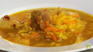 Sopa de verduras con costilla de cerdo  Andrés Trujillo  La Sartén por el Mango [upl. by Neufer]