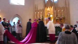 Solemn Pontifical High Mass 20th Anniversary of the Traditional Latin Mass part 7 [upl. by Ettevi364]