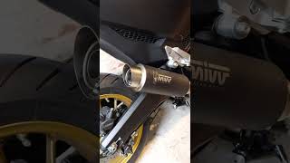 Full Mivv GP pro Forza Xadv 750 decatalyser exhaust [upl. by Nnaynaffit]