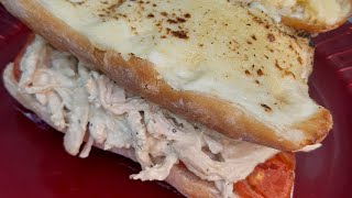 Sandwich de pollo gratinado 🥖 [upl. by Aihsei]