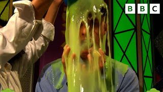 CHALLENGE How many steps can you do on a LIVE TV SHOW  Loser gets SLIMED  CBBC [upl. by Oiratno]