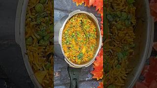 आलु मटार पुलाव रेसिपी  Aloo Matar Pulao Recipe In Marathi  Veg Pulao FamilyRecipes Shorts [upl. by Nemzzaj]