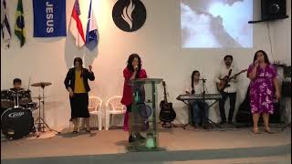 Hellen Cristina adorando ao Senhor Jesus Cristo [upl. by Melba41]